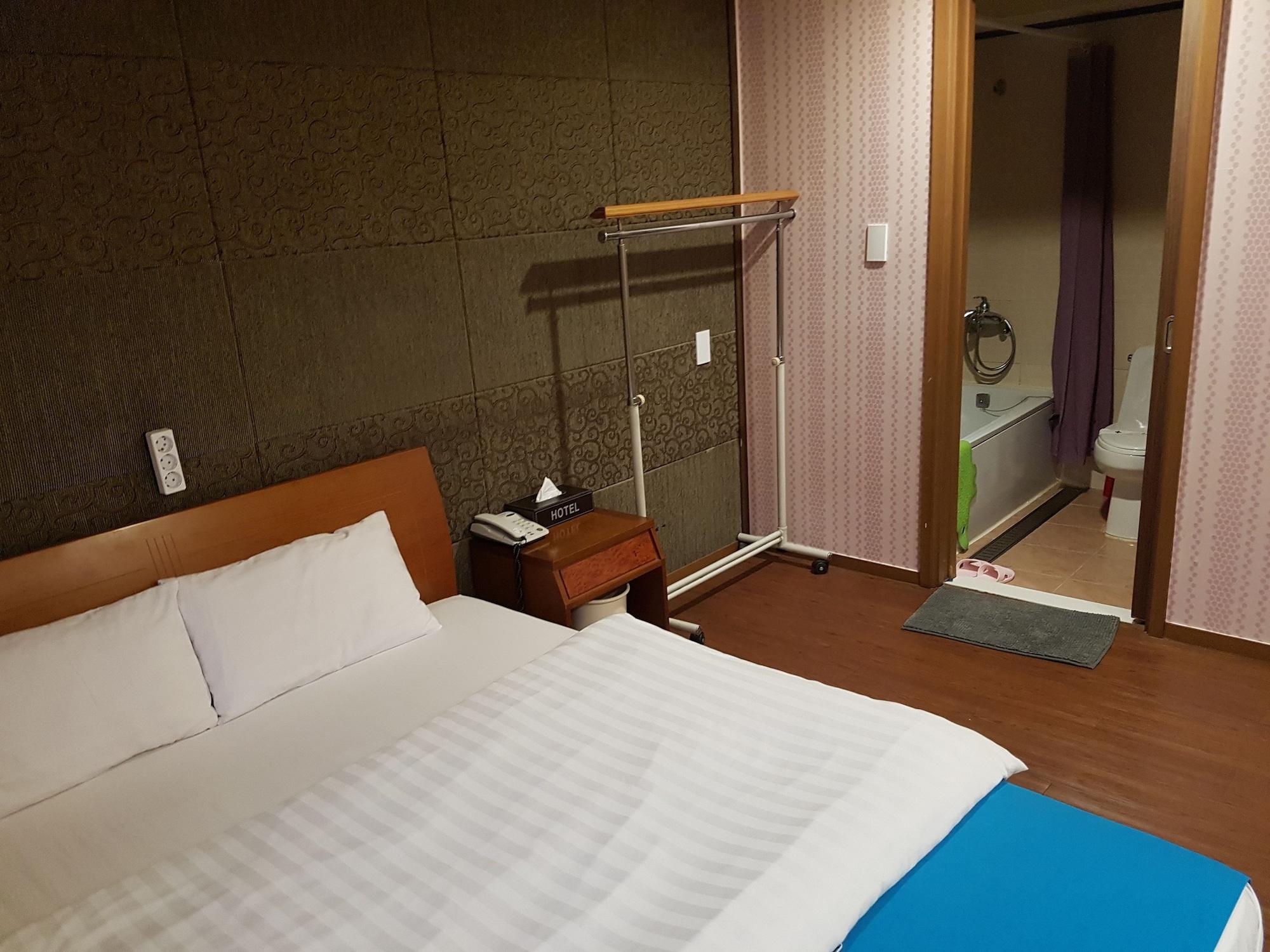 Hotel At Home Seoul Ngoại thất bức ảnh